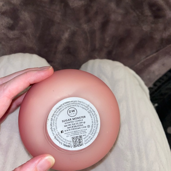 DW HOME “SUGAR MONSTER” Candle 13.8 OZ - Picture 2 of 2